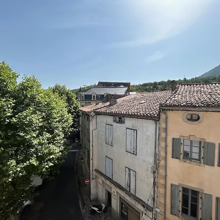 Le Monde * Quillan